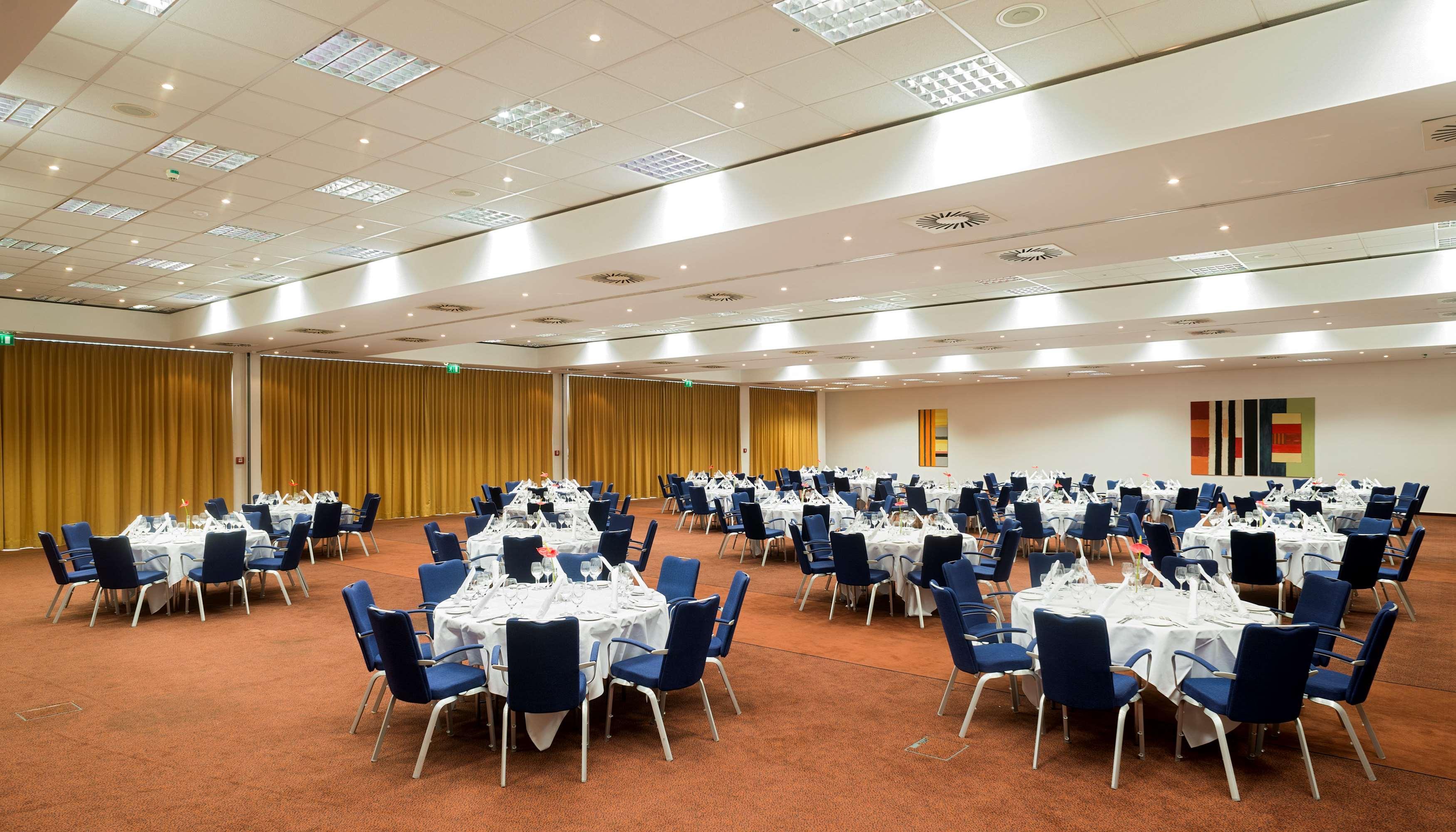 Nh Muenchen Ost Conference Center Hotel Aschheim Exterior photo