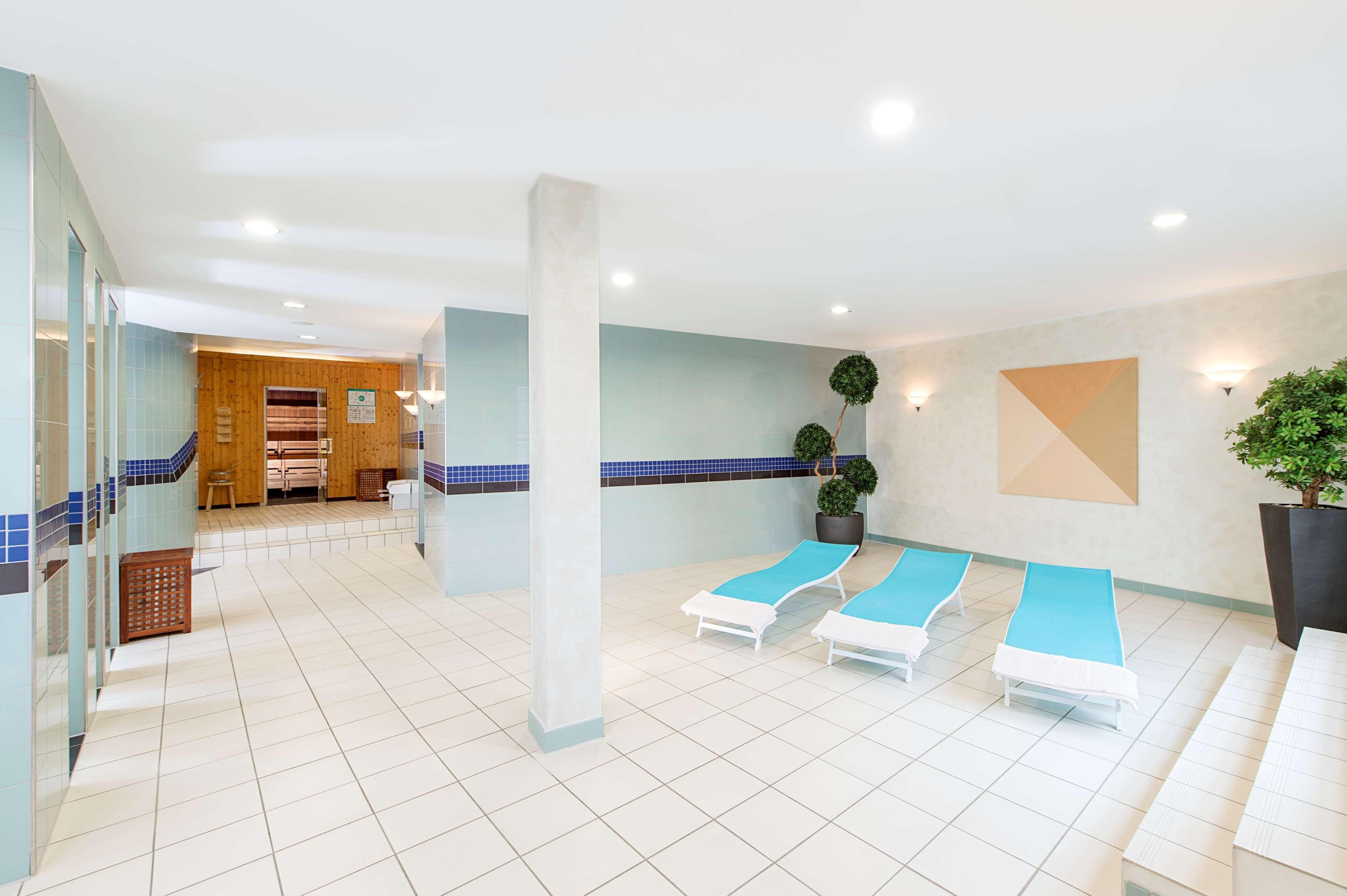 Nh Muenchen Ost Conference Center Hotel Aschheim Exterior photo