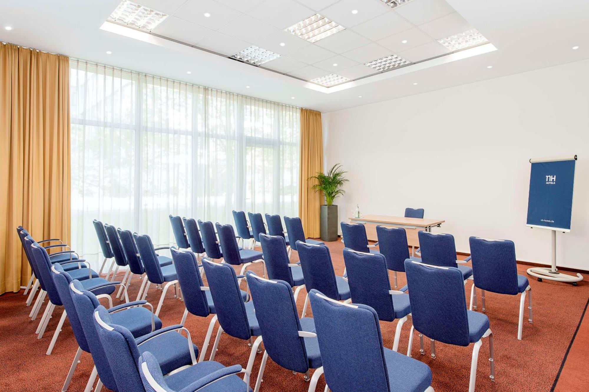 Nh Muenchen Ost Conference Center Hotel Aschheim Exterior photo